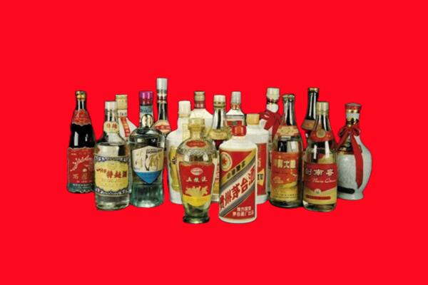 峄城区回收十八老酒.jpg